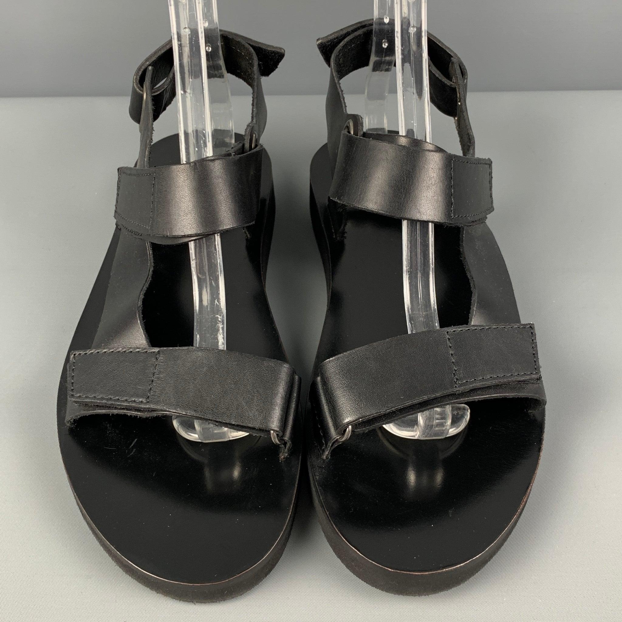 Men's A.P.C. Size 8 Black Leather Sandals