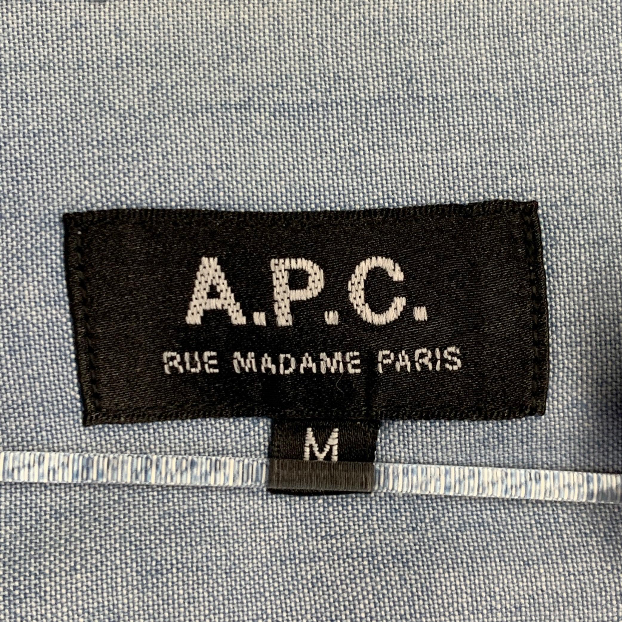 A.P.C. Size M Chemise à manches longues en coton chambray bleu à col large Excellent état - En vente à San Francisco, CA
