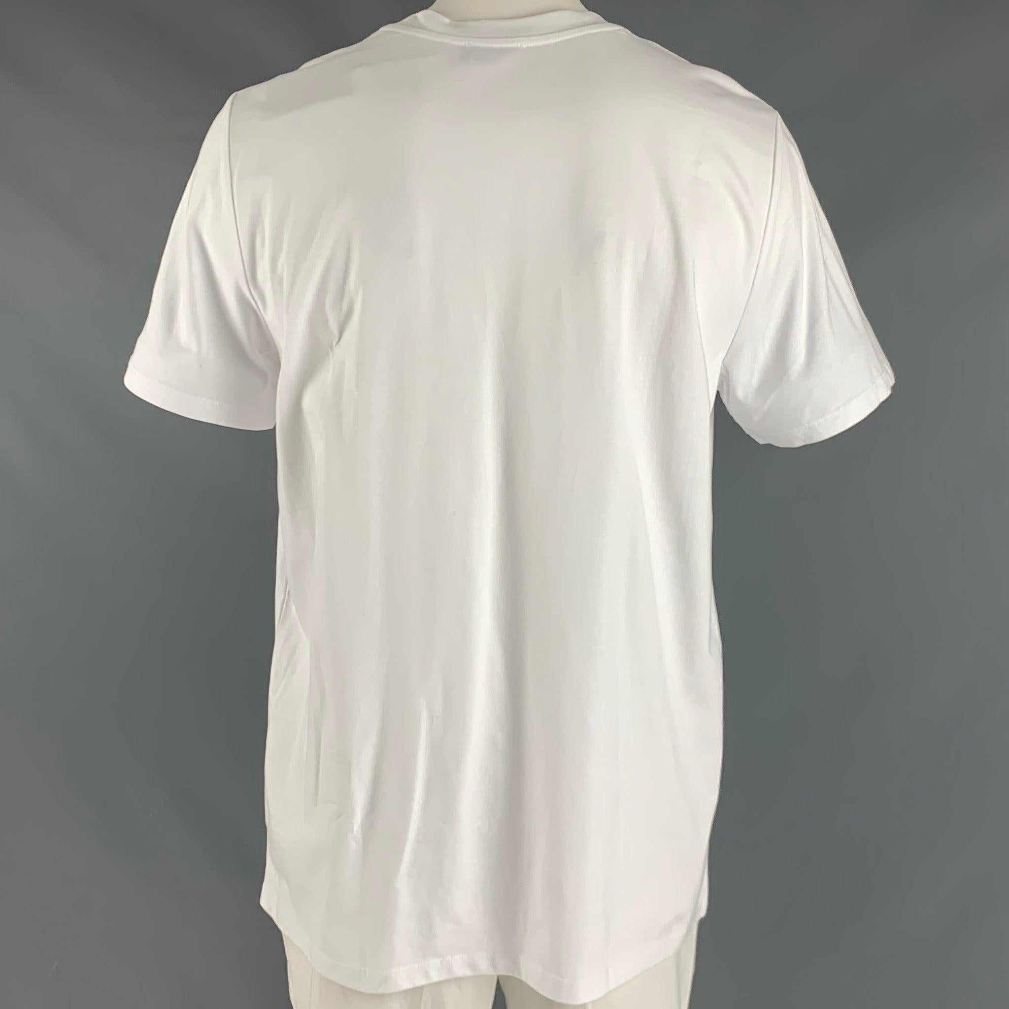 A.P.C. Size XXL White Embroidery Cotton Crew-Neck T-shirt In Excellent Condition For Sale In San Francisco, CA