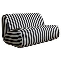Aperi Easy Two-Seater by Julia Läufer and Marcus Keichel