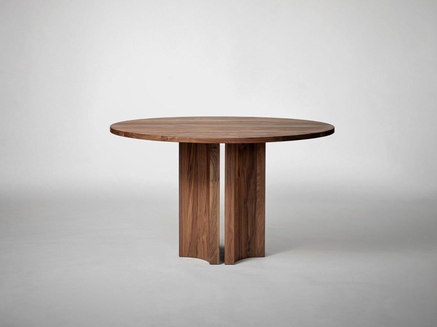 Other Aperta C1 120 American Walnut Round Dining Table by Mokko Amsterdam For Sale