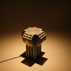 Protocole Aperture Lampadaire en aluminium par Bureau of Entropy