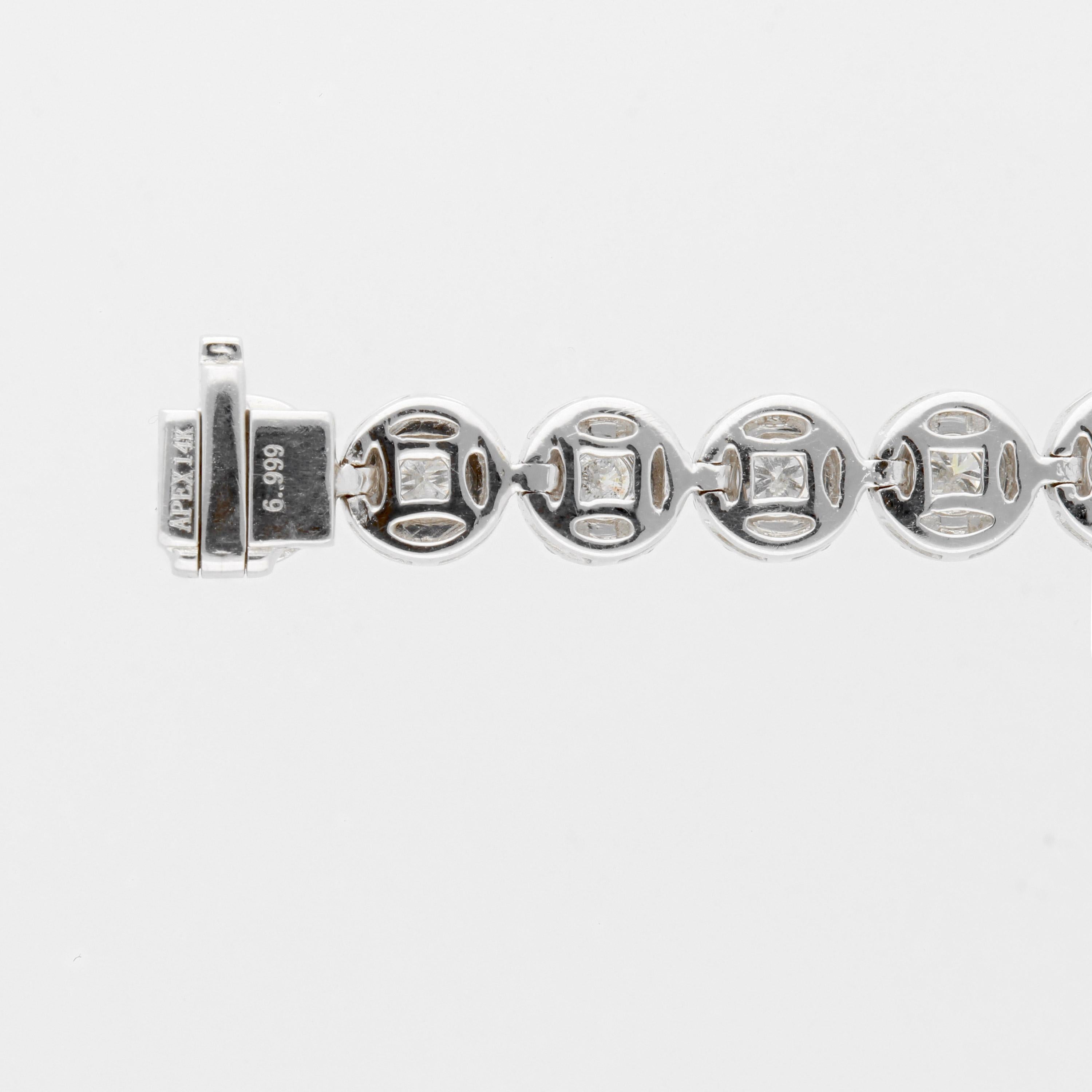Contemporary Apex 14 Karat White Gold Diamond '6.76 Ct' Halo Link Bracelet For Sale