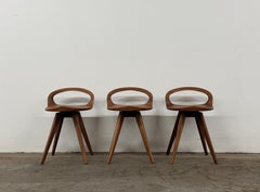 Silla de comedor giratoria APEX  Asiento tallado ecológico  Silla moderna de mediados de siglo  T