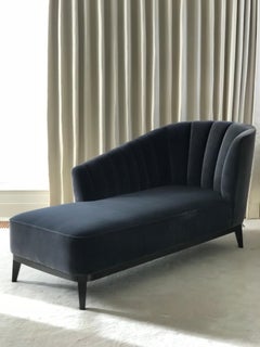 Aphrodite Chaise in Velvet and Black American Walnut