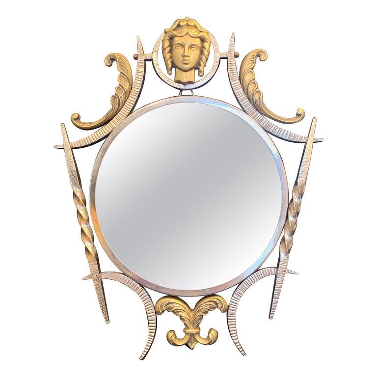 Miroir Aphrodite », fabuleux miroir Art Déco en bronze à la manière de  Poillerat En vente sur 1stDibs | miroir d'aphrodite