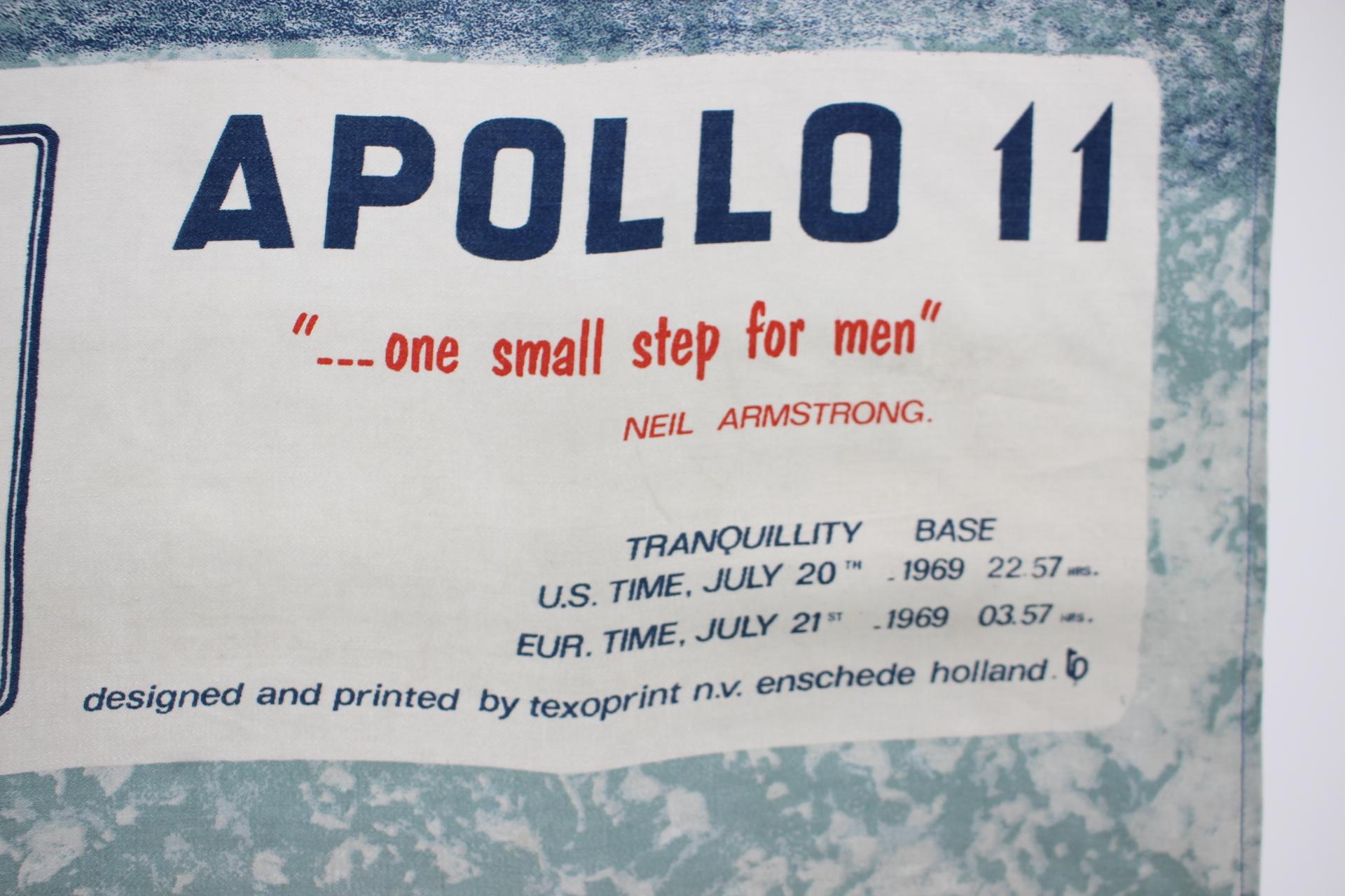 Late 20th Century Apollo 11 Fitst on the Moon Texoprint Cloth Fabric Neil Armstrong NASA Vtg For Sale