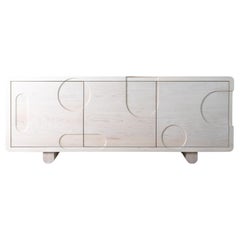 Apollo Cabinet - Handgeschnitzt aus massivem Ahorn
