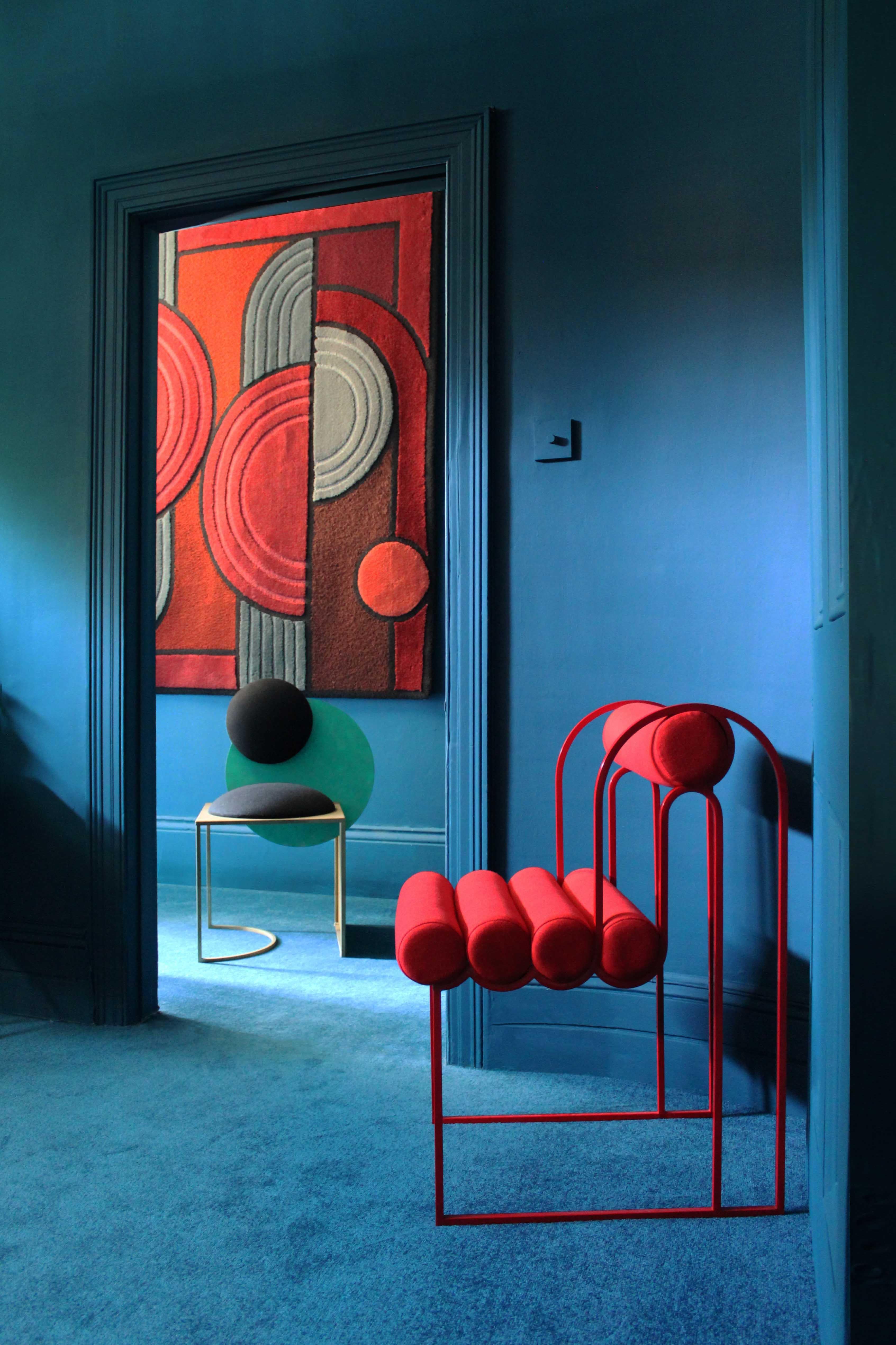 Chaise de salle à manger Apollo, cadre en acier revêtu rouge et laine rouge de Lara Bohinc en vente 1