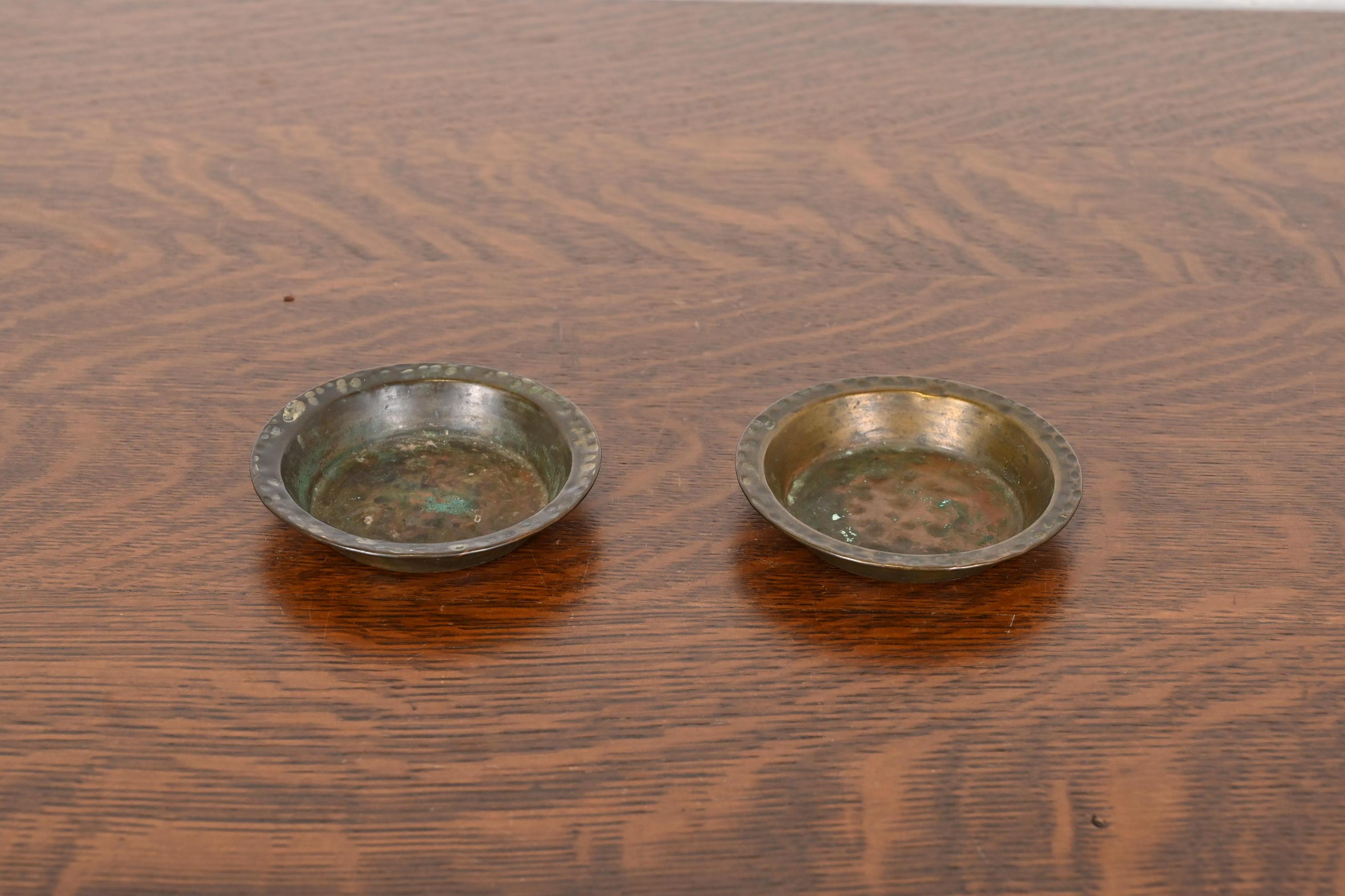 American Apollo Studios Arts & Crafts Hammered Copper Ashtrays or Catchalls, Pair For Sale