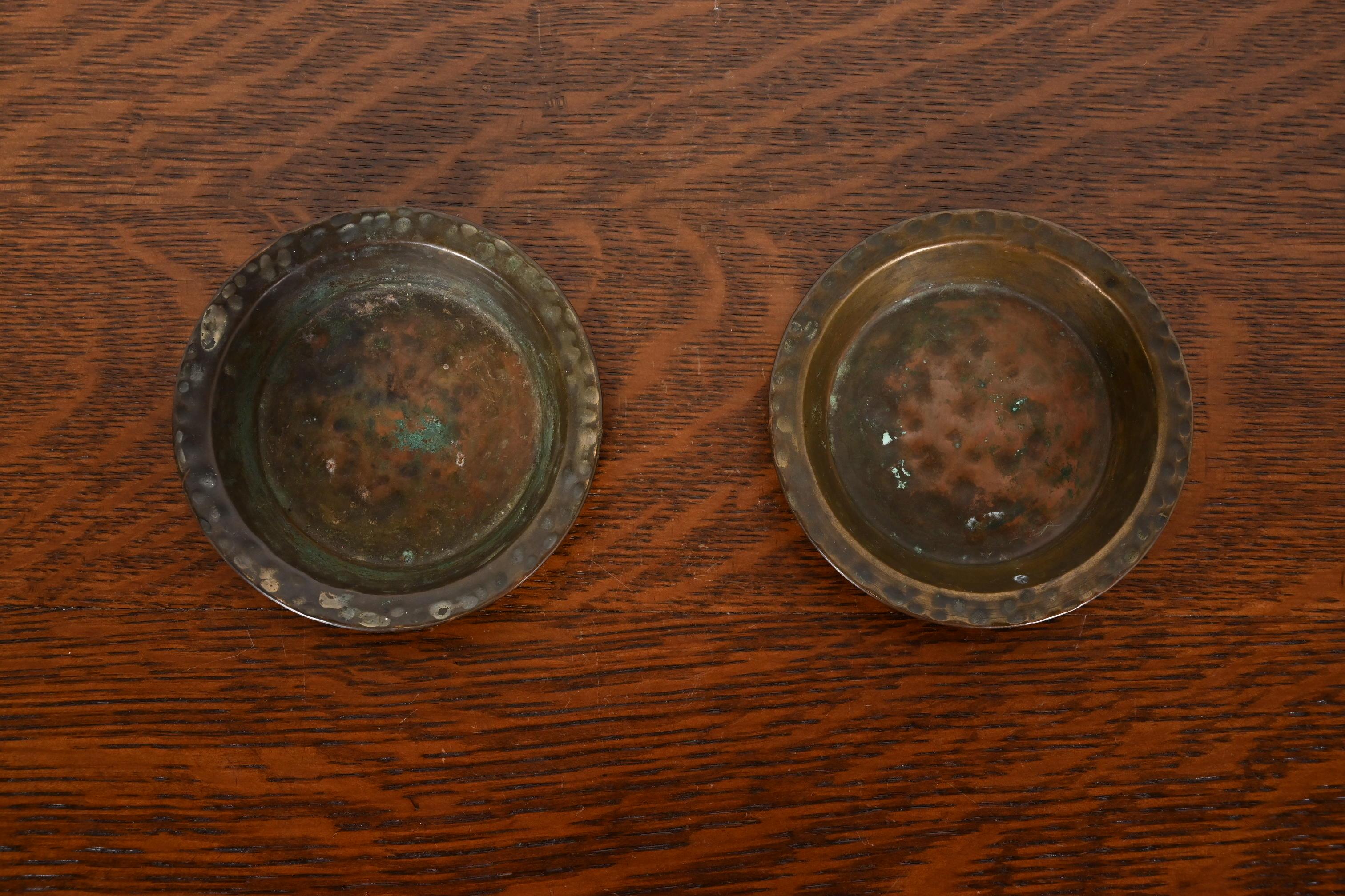 20th Century Apollo Studios Arts & Crafts Hammered Copper Ashtrays or Catchalls, Pair For Sale