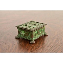 Apollo Studios New York Arts & Crafts Grapevine Pattern Bronze Stamp Box