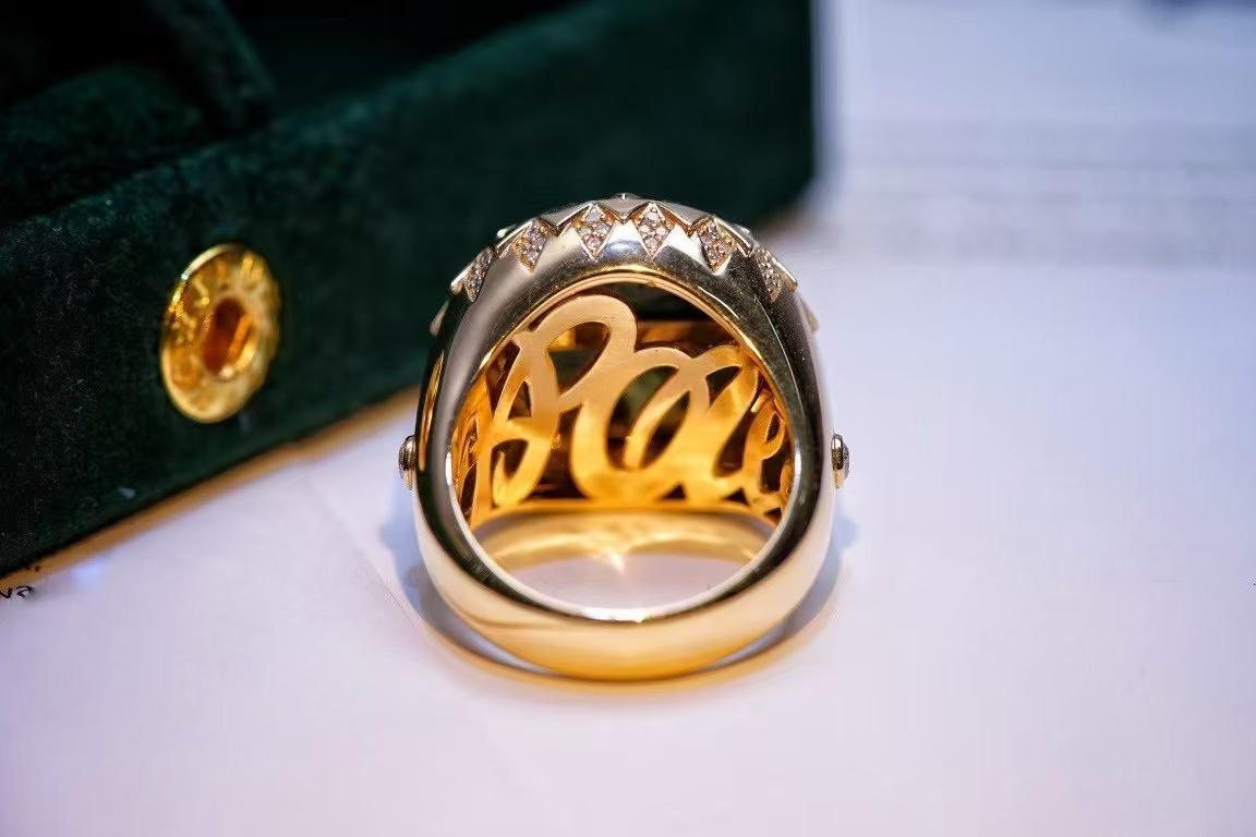 Apollo The God of Light 17.76 Grams 18K Gold Diamond Ring In New Condition For Sale In Kowloon, HK