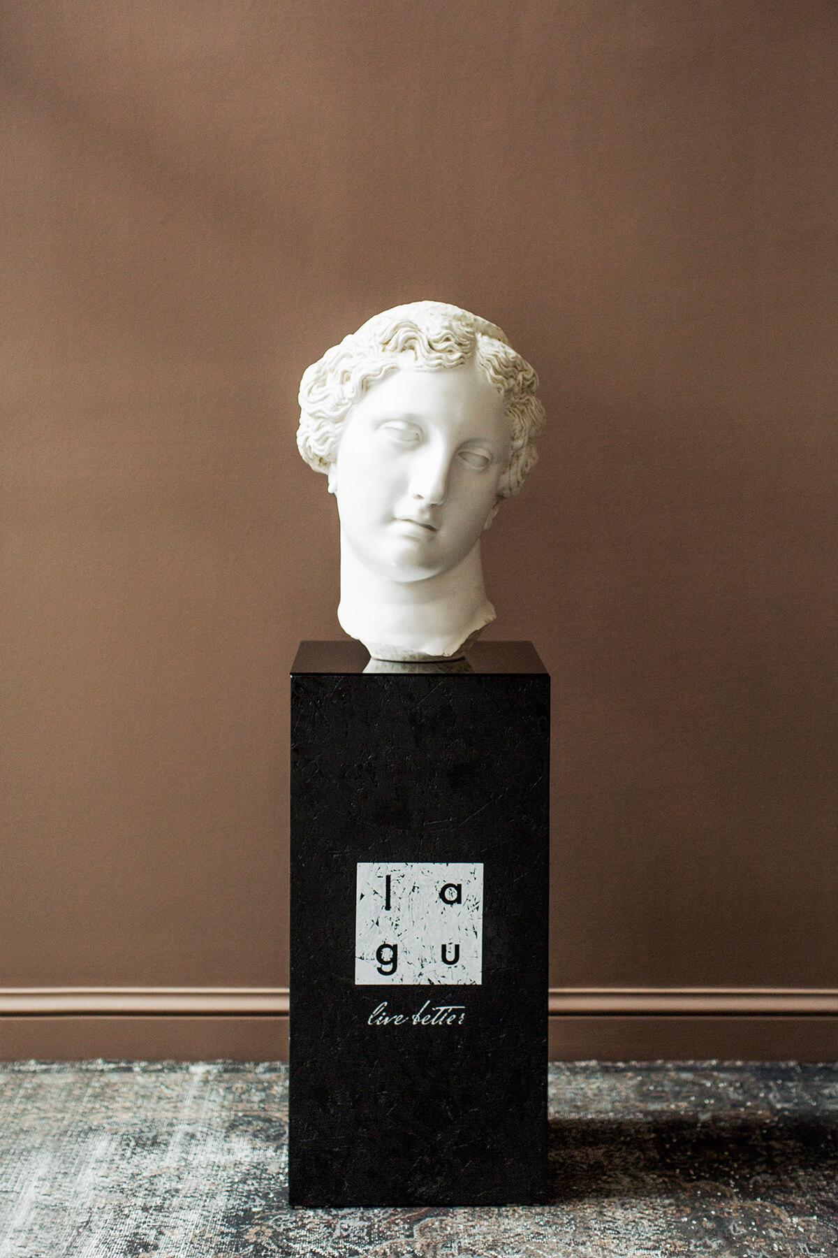 Apollon-Büste aus Compressed-Marmor pulverbeschichtet, „Istanbul Museum“ im Angebot 4