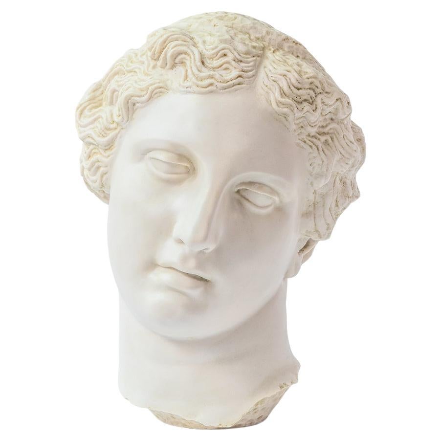 Estatua de busto de Apolo hecha con polvo de mármol comprimido 'Museo de Estambul