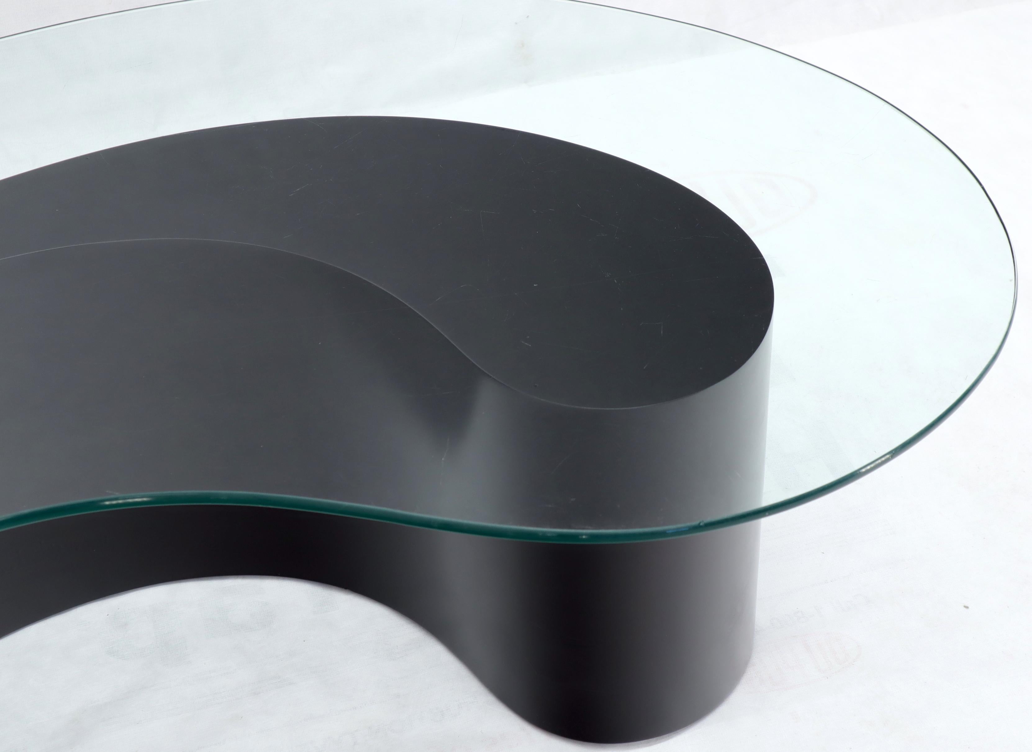 Mid-Century Modern Apostrophe Shape Black Lacquer Kidney Shape Glass Top Coffee Table