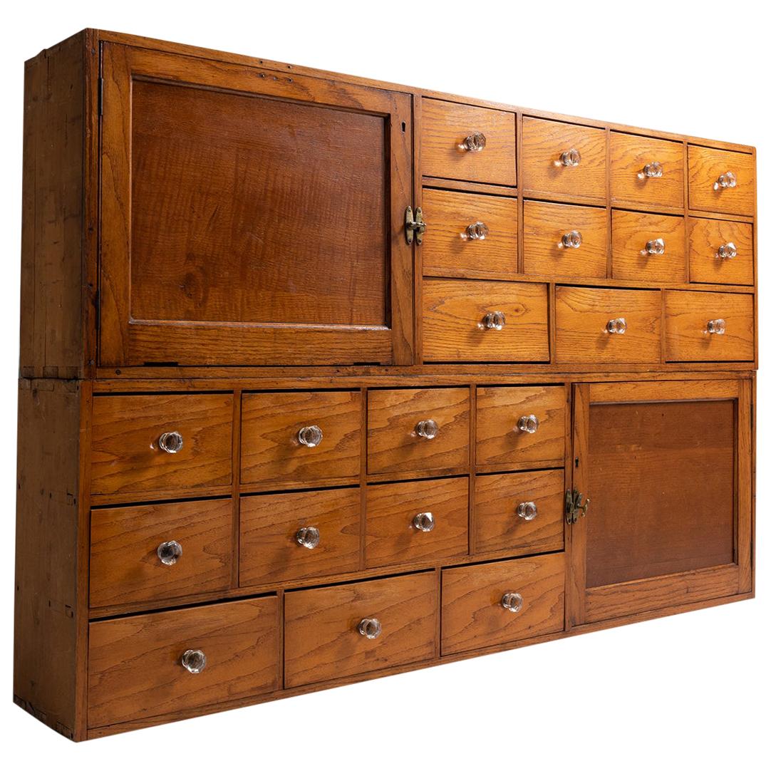 Antique and Vintage Apothecary 268 For Sale at 1stDibs