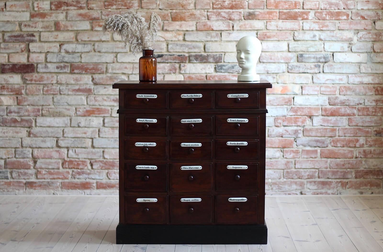 Apothecary Chest of Drawers, Early 20th Century In Good Condition For Sale In Wrocław, Poland