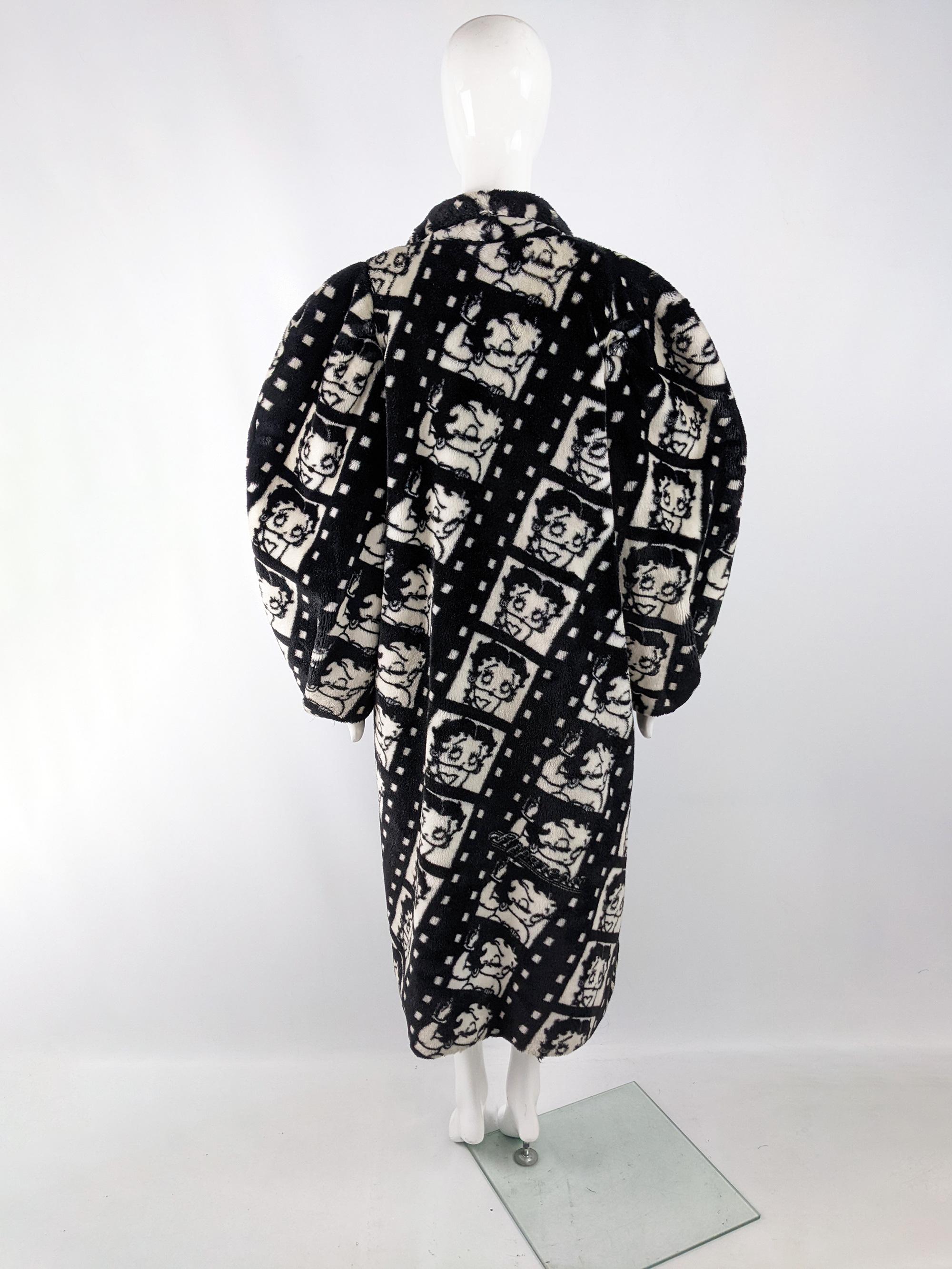 Women's Apparence Vintage Black & White 80s Betty Boop Printed Faux Fur Coat, 1980s For Sale