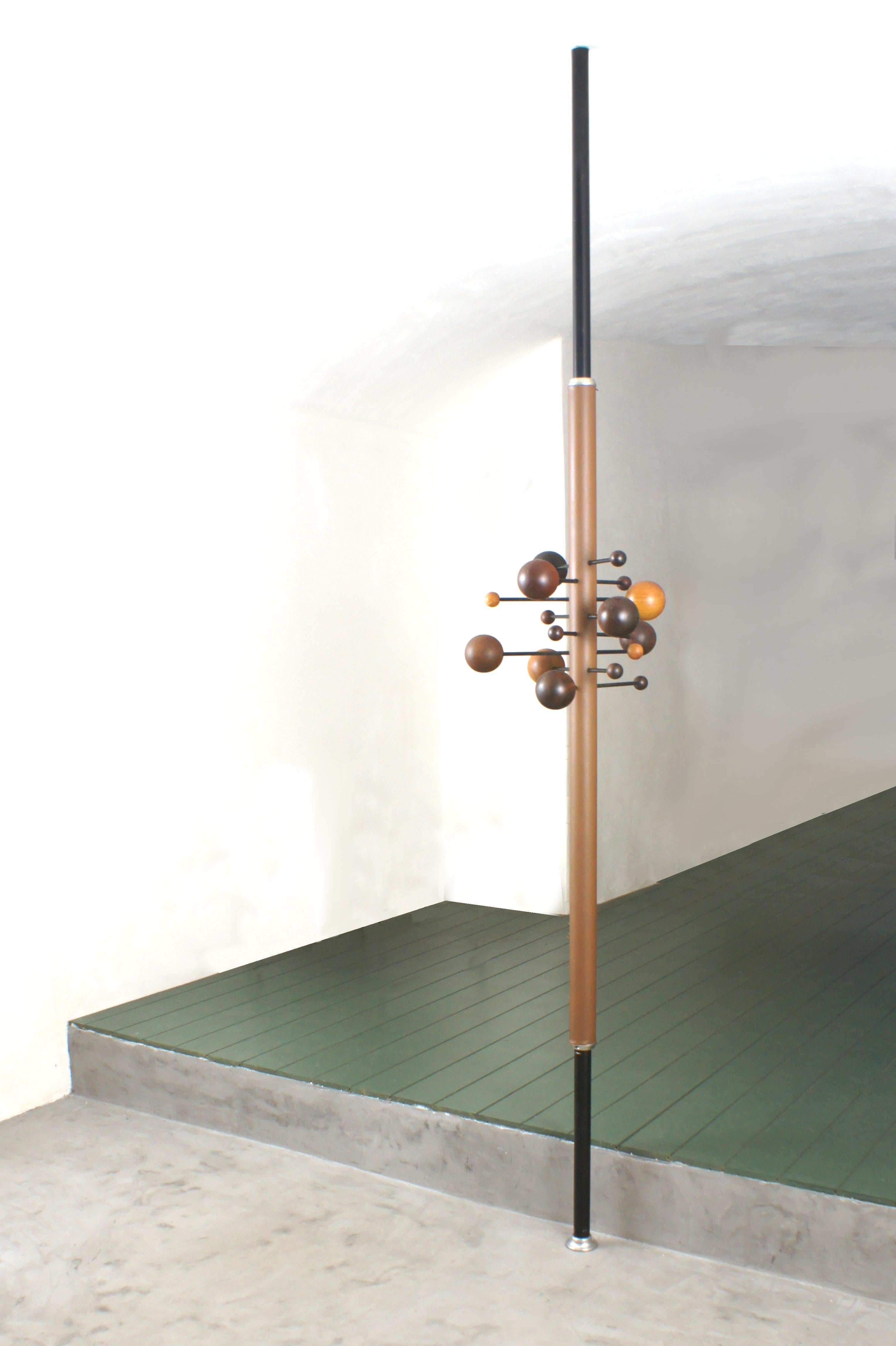 Mid-Century Modern AT 16 Coat Stand, Osvaldo Borsani for TECNO , 1960s For Sale