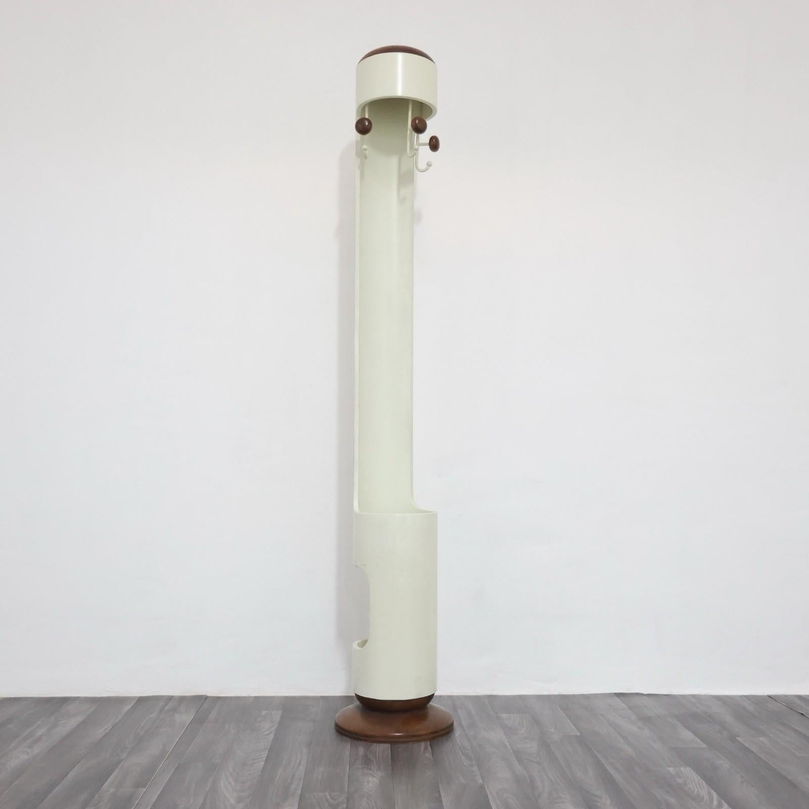 Porte-manteau avec porte-parapluie attribué à Joe Colombo, 1960's space age Excellent état - En vente à Taranto, IT