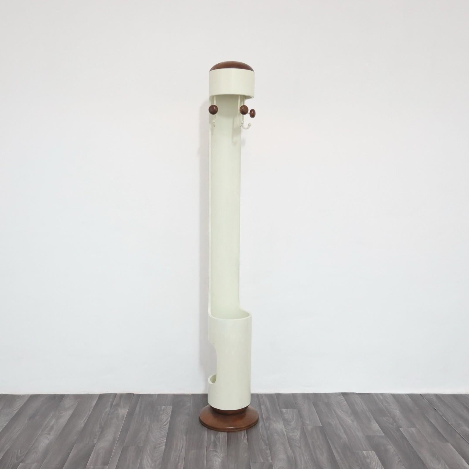 Mid-20th Century Porte-manteau avec porte-parapluie attribué à Joe Colombo, 1960's space age en vente