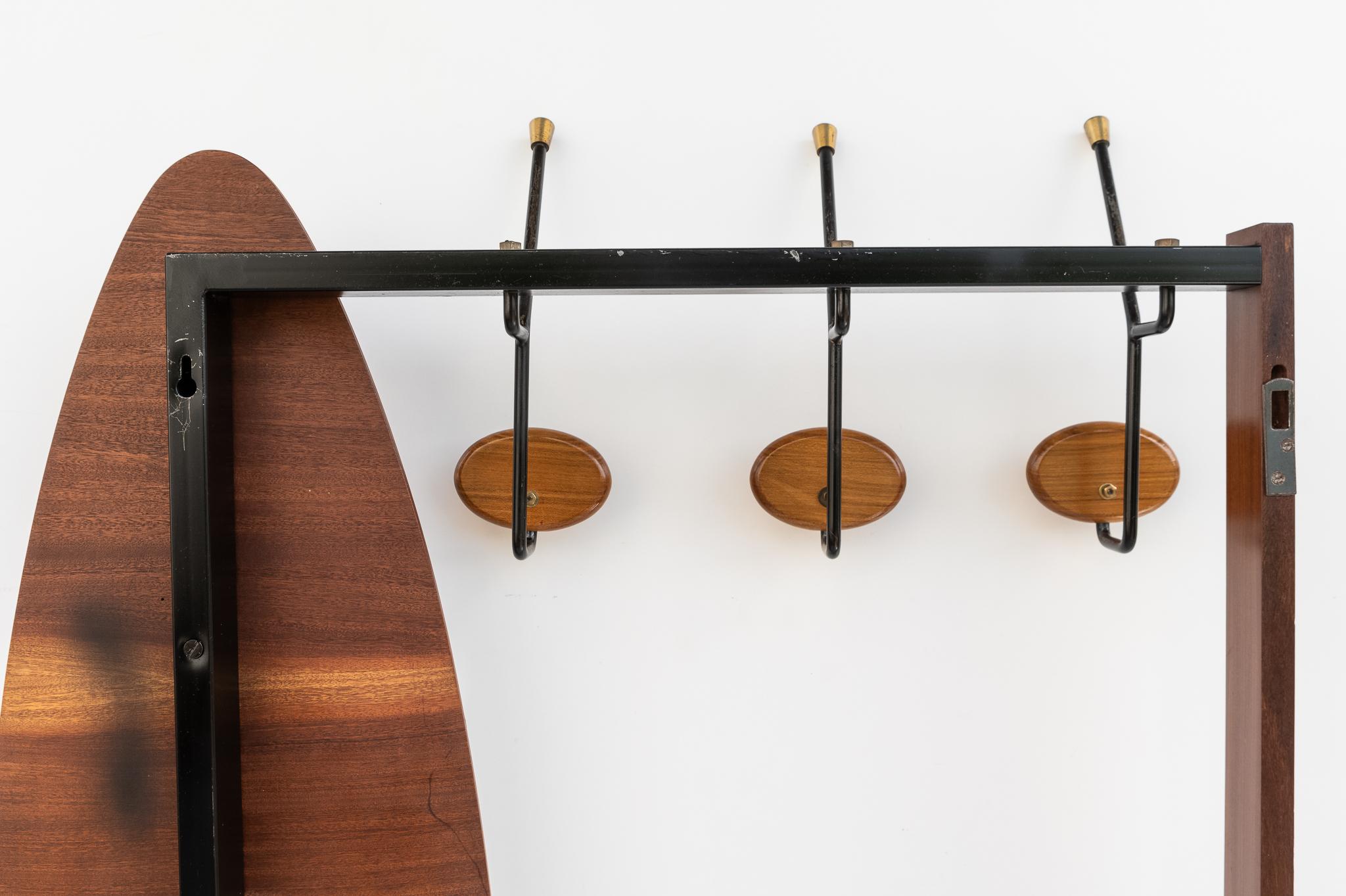 Appendiabiti da parete con Specchio in teak, Anni 60 in vendita 5