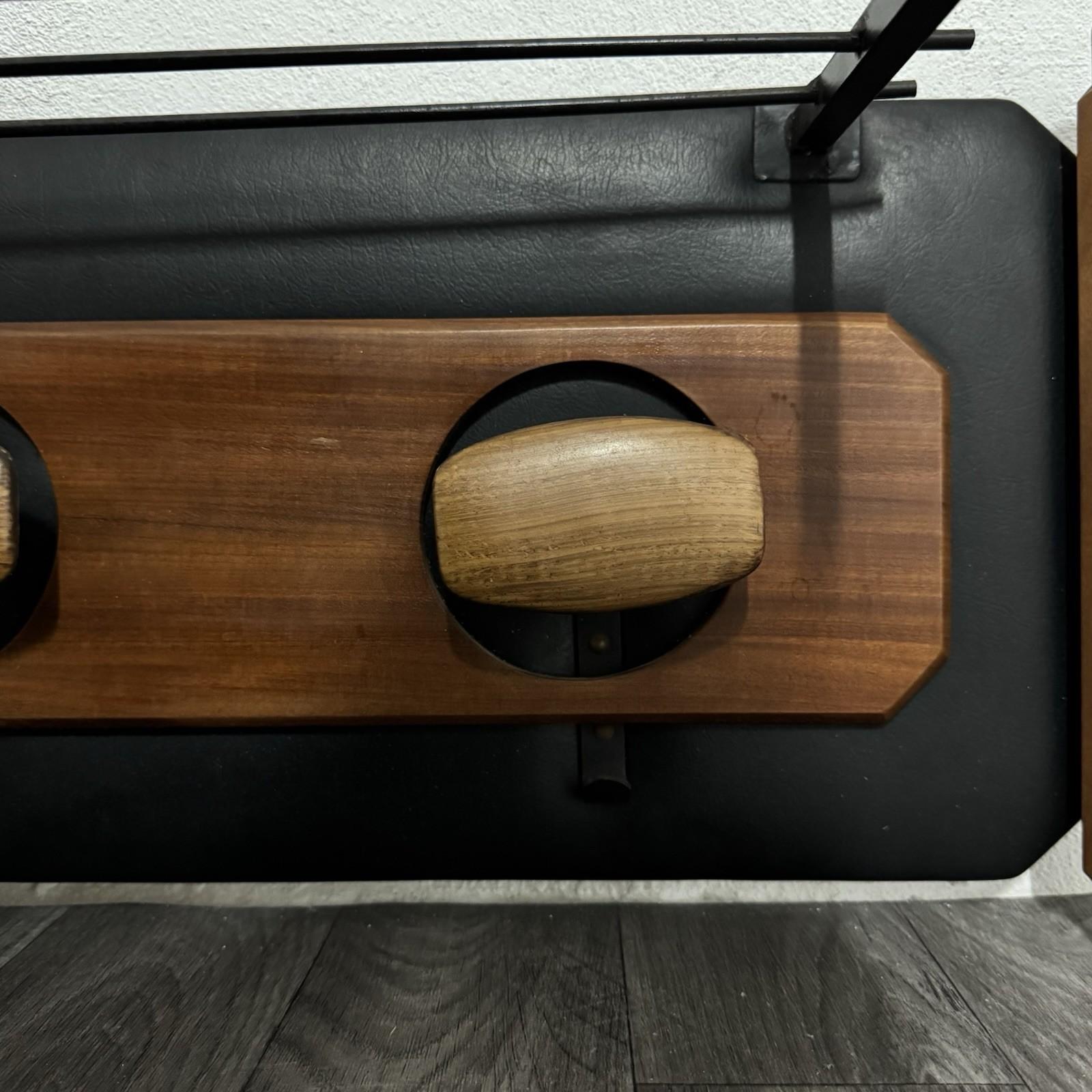 Danois Appendiabiti Da Parete Scandinavo In Teak e Pelle Mid-Century Design Anni '60 en vente