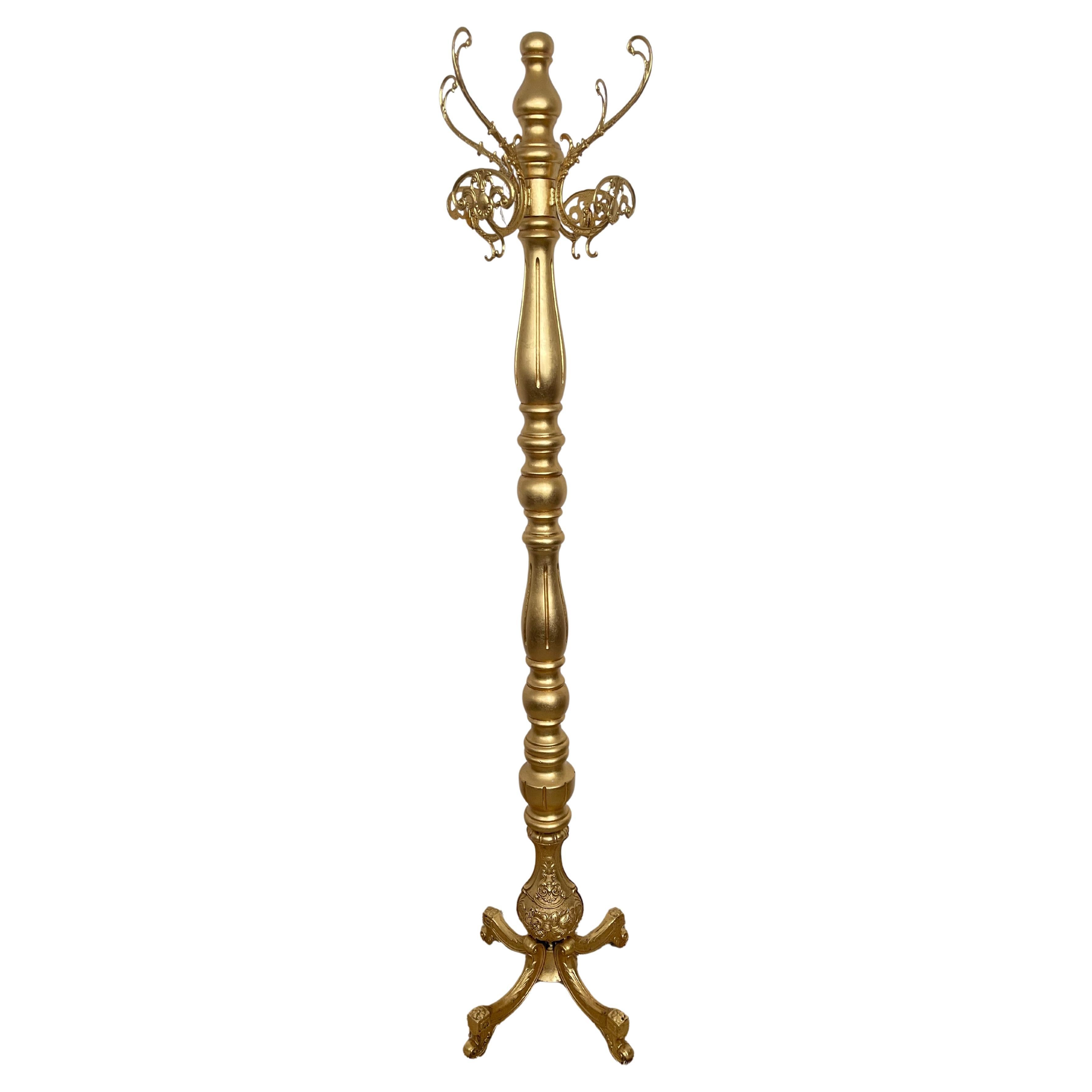 Appendiabiti da Terra Barocco Dorato "Regal Elegance" in vendita