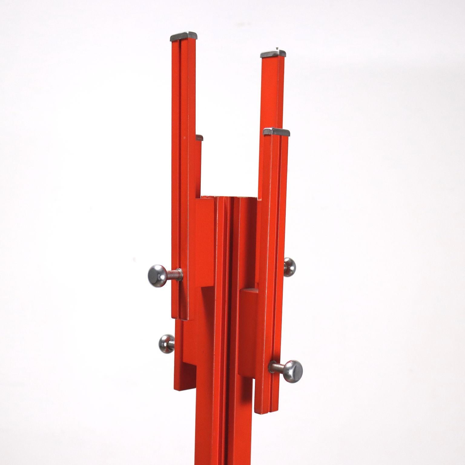 Mid-Century moderno Appendiabiti Di Carlo De Carli Per Fiarm Anni 60-70 rosso laccato in vendita