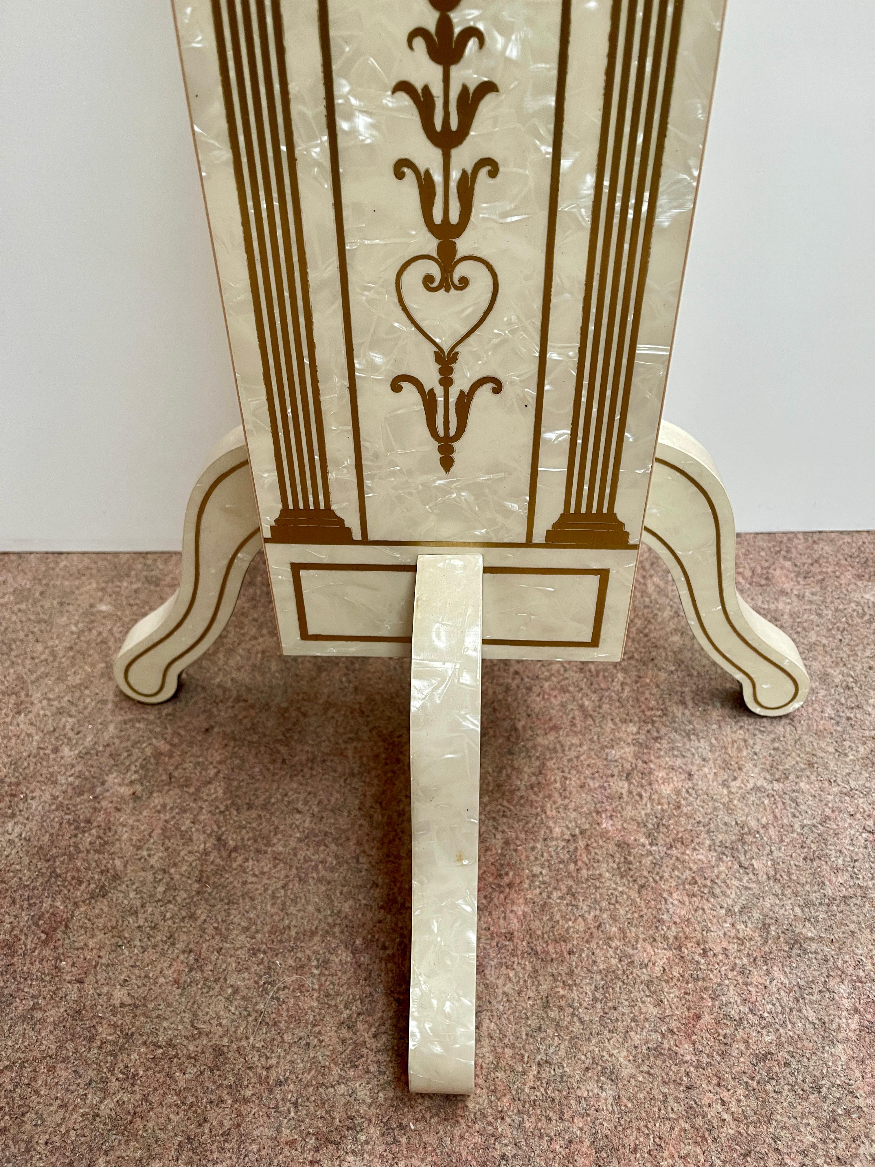 Other Italian luxury white coat rack by Domenico Rugiano 1970s new For Sale