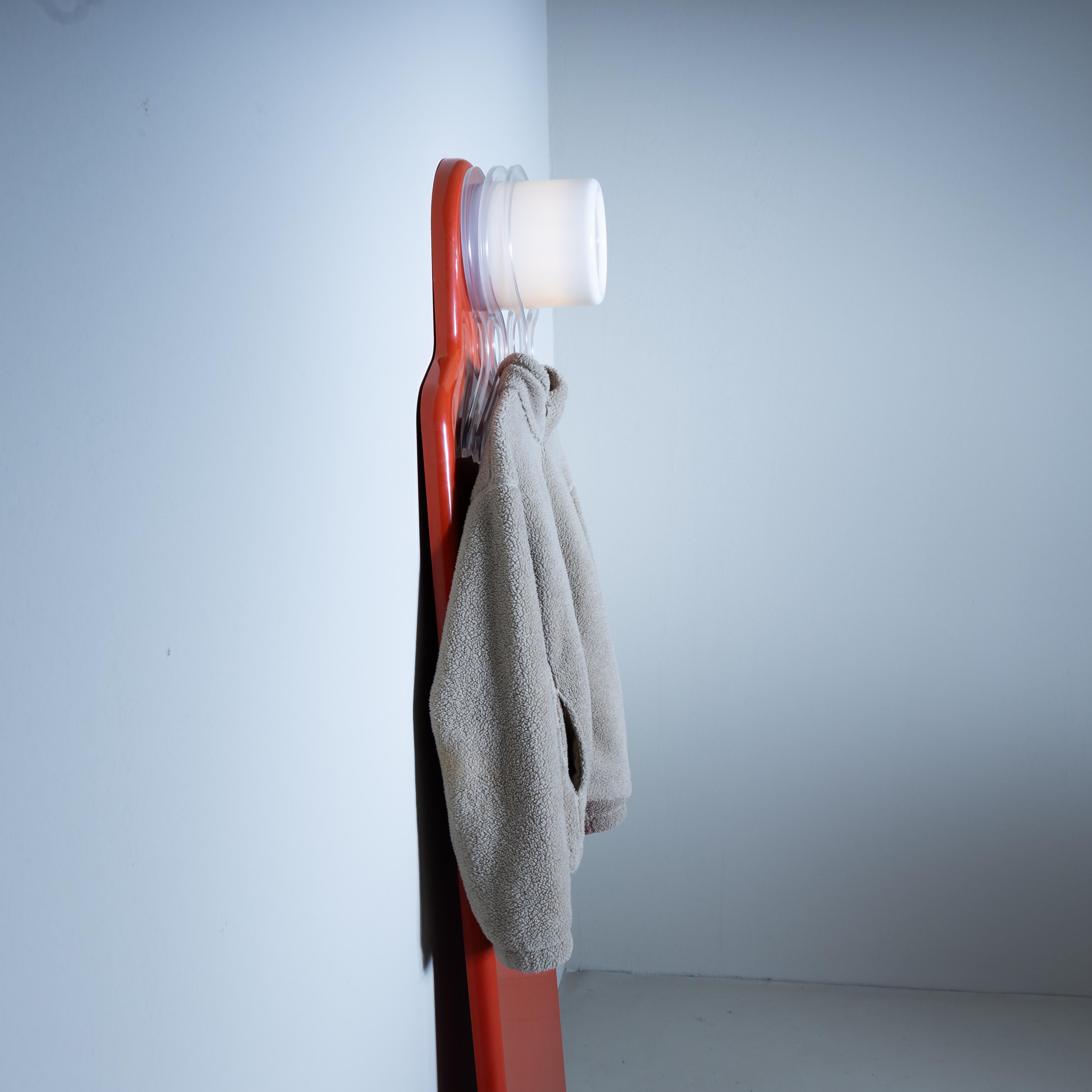 Appendiabiti lumininoso, “Centauro”, Piero Ranzani, 1971 in vendita 5