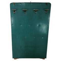 Garderoben und Kleiderständer aus Metall