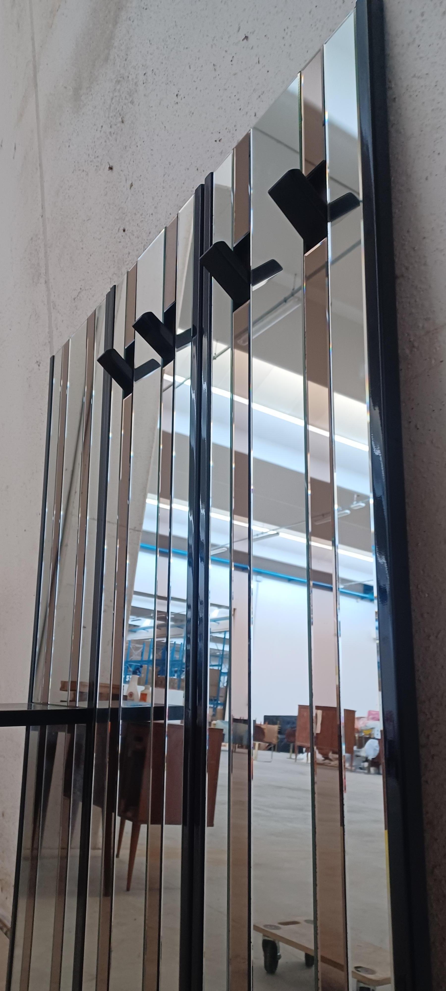 Mirrored coat rack For Sale 2