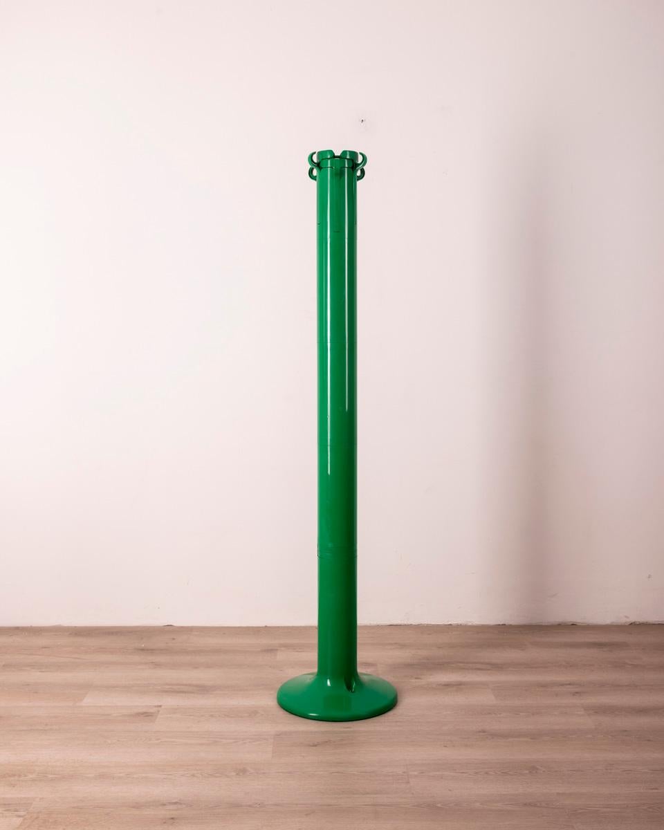 Green plastic floor coat rack, equipped with umbrella or cane holder, 