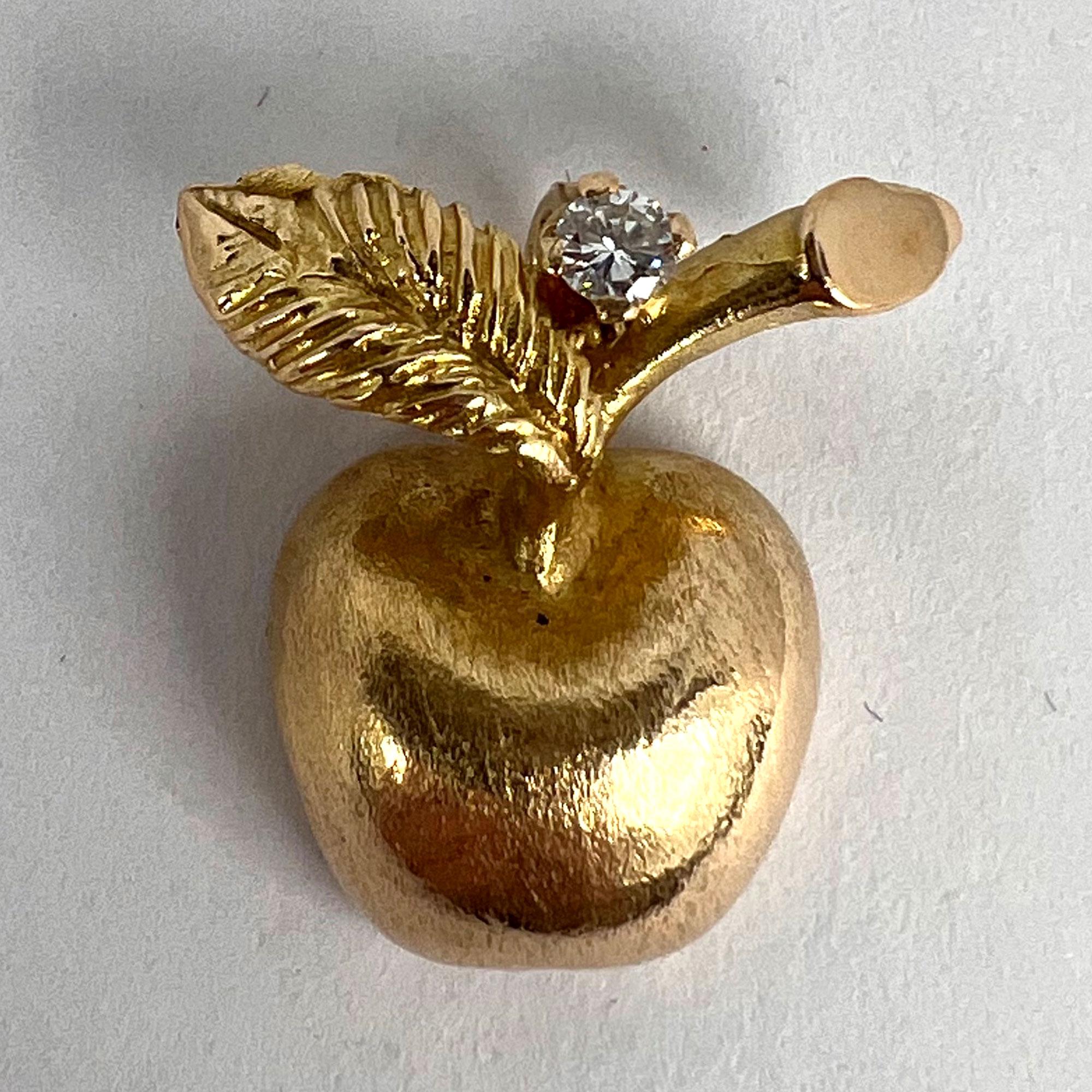 Apple 14K Yellow Gold Diamond Fruit Charm Pendant 8