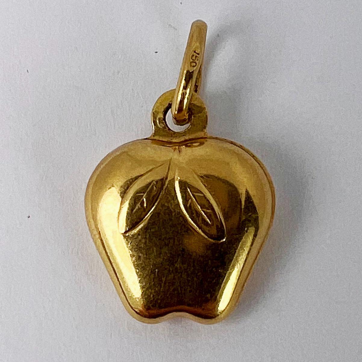Pendentif breloque à fruits en or jaune 18 carats en forme de pomme en vente 5