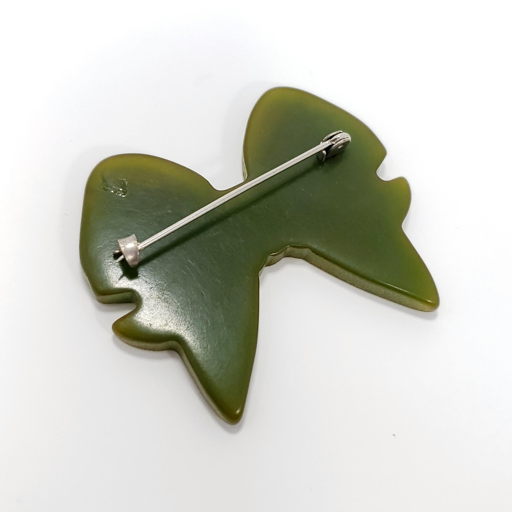 Retro Apple Green Accented Bakelite Bow Pin Brooch, Early 1900s