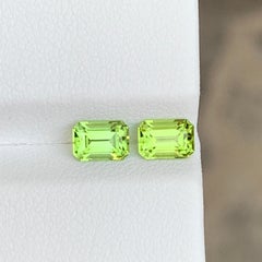 Apple Green Color Emerald Cut Peridot Gemstone Pair for Jewelry 5mm