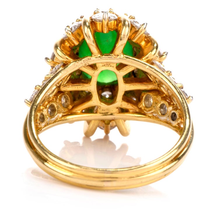 Apple Green Jade Diamond 18 Karat Yellow Gold Starburst Ring at 1stDibs