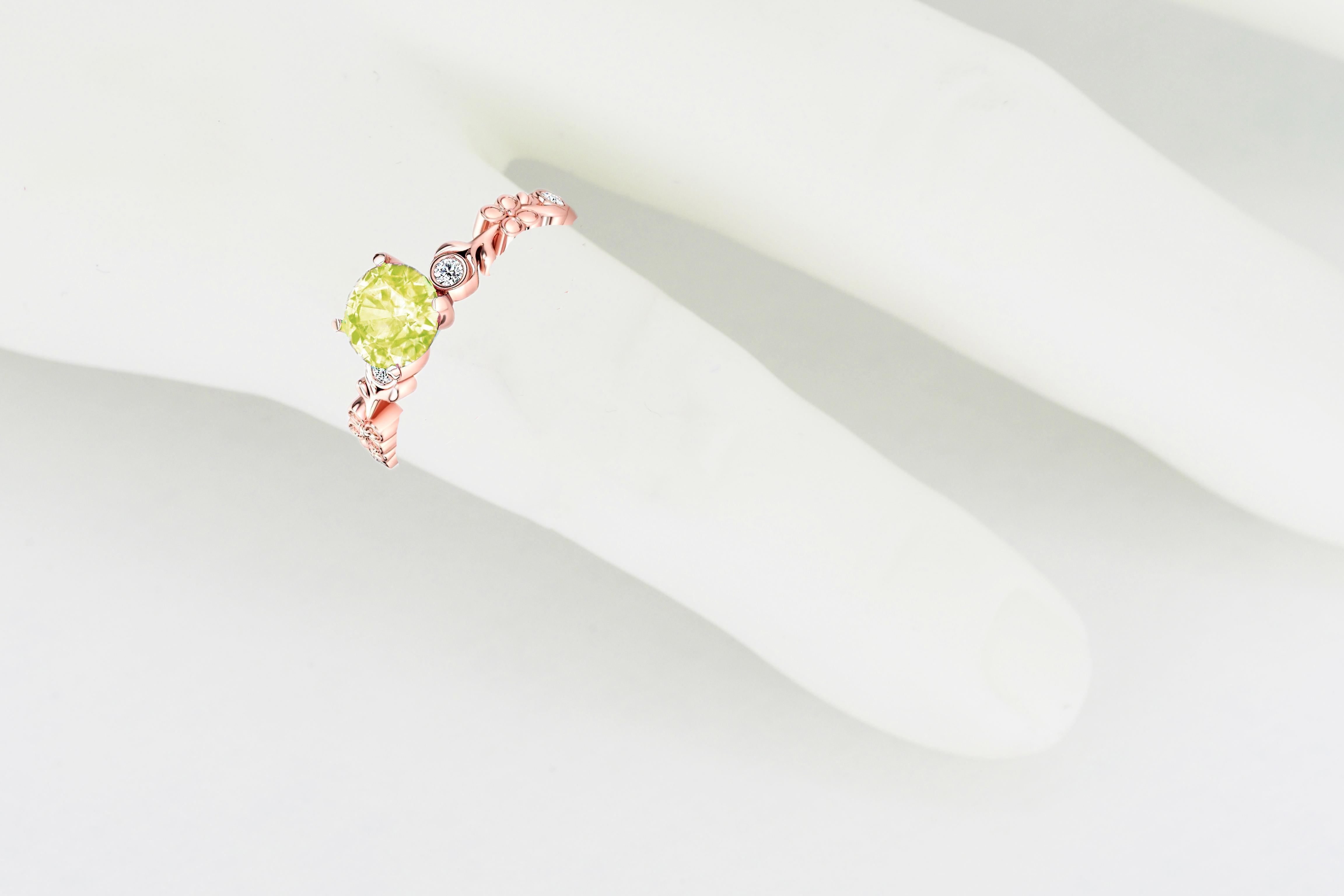 For Sale:  Apple green peridot 14 gold ring 5
