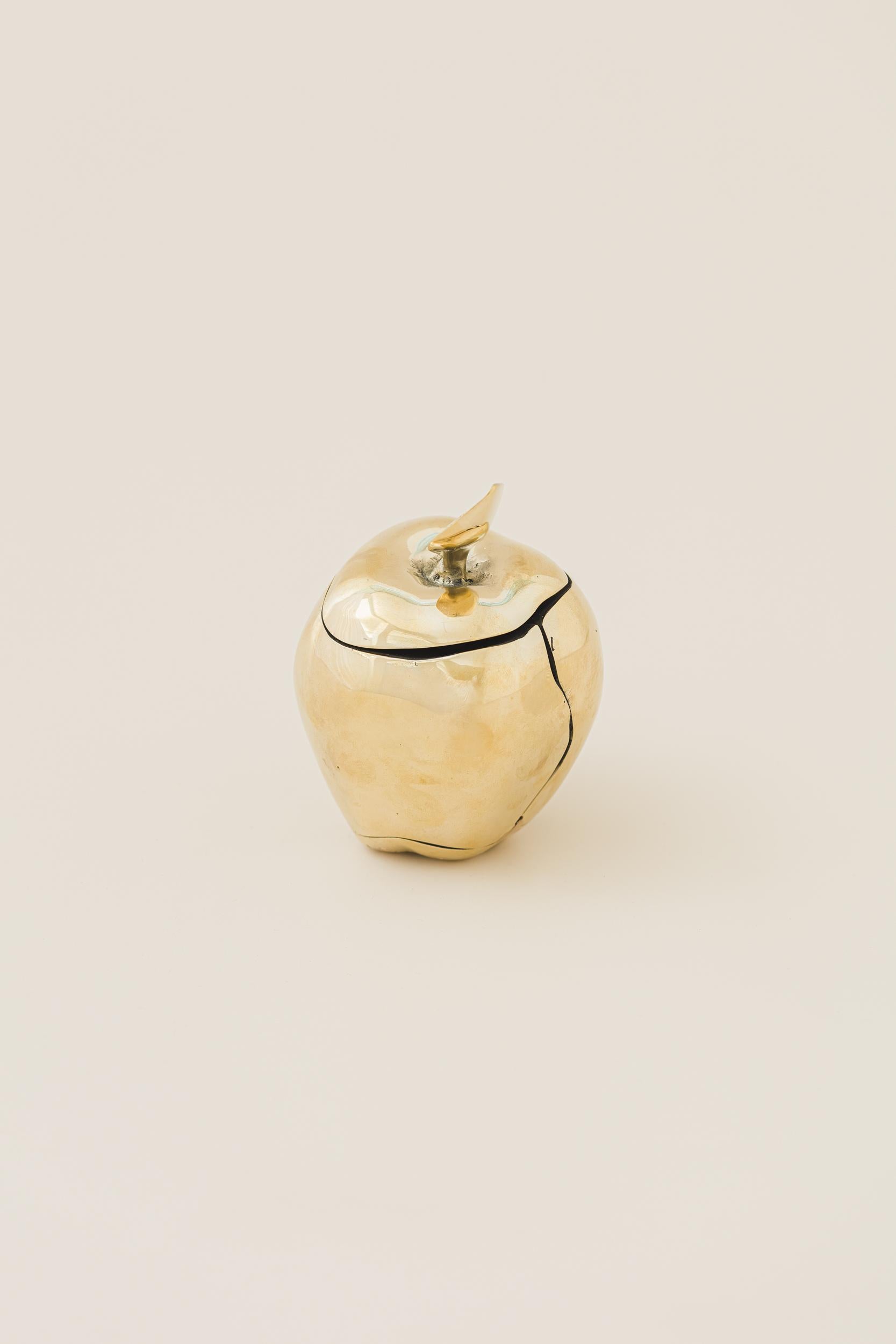 Post-Modern Apple Sculpture by Lucas Recchia, 2023 For Sale