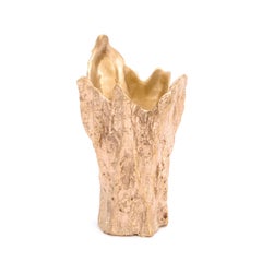 Apple Vase by Fakasaka Design