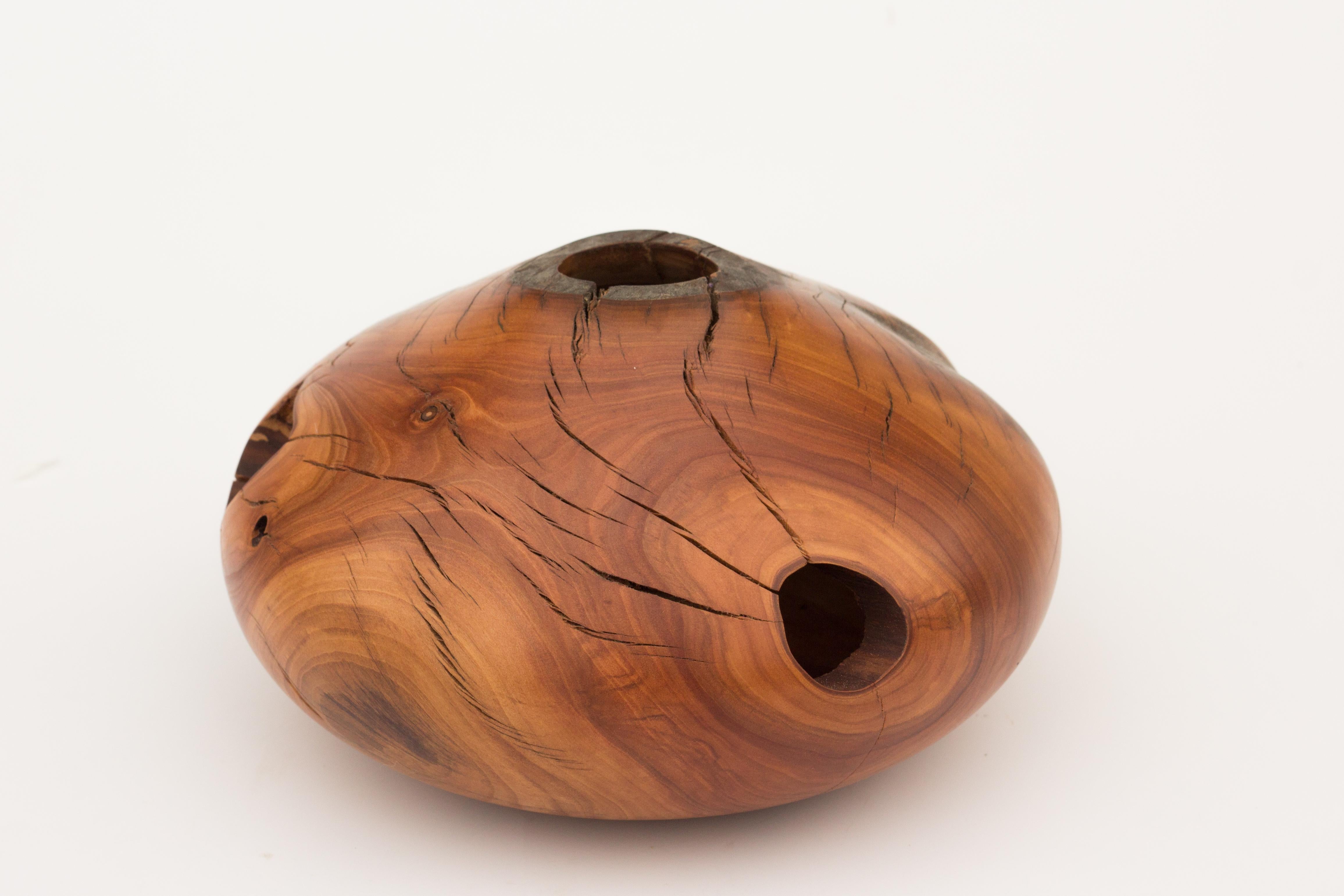 Apple Wood Hollow Form by Vlad Droz In New Condition In Geneve, CH