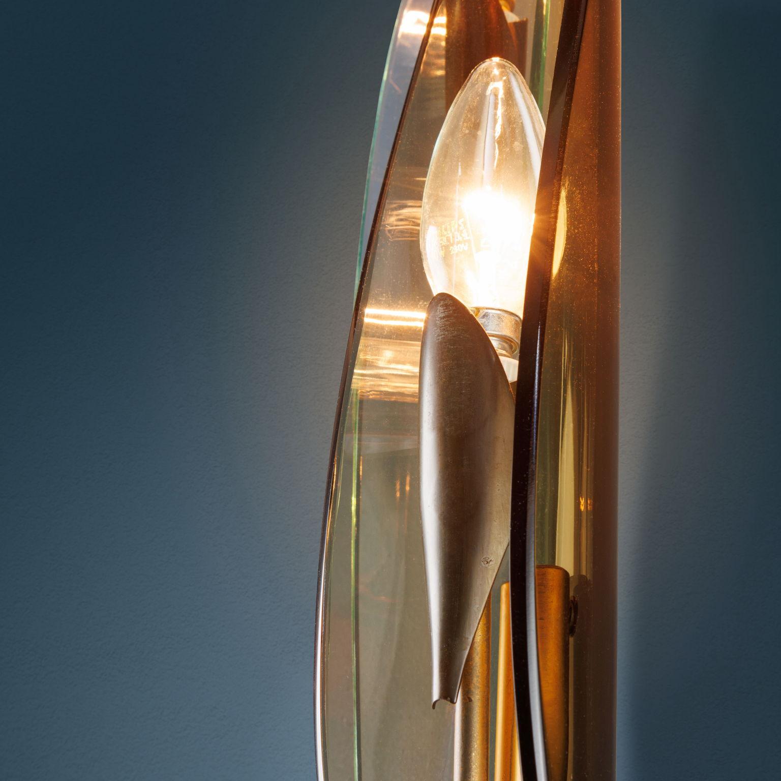 Brass Applique '1461' Max Ingrand FontanaArte, in cristallo e ottone For Sale