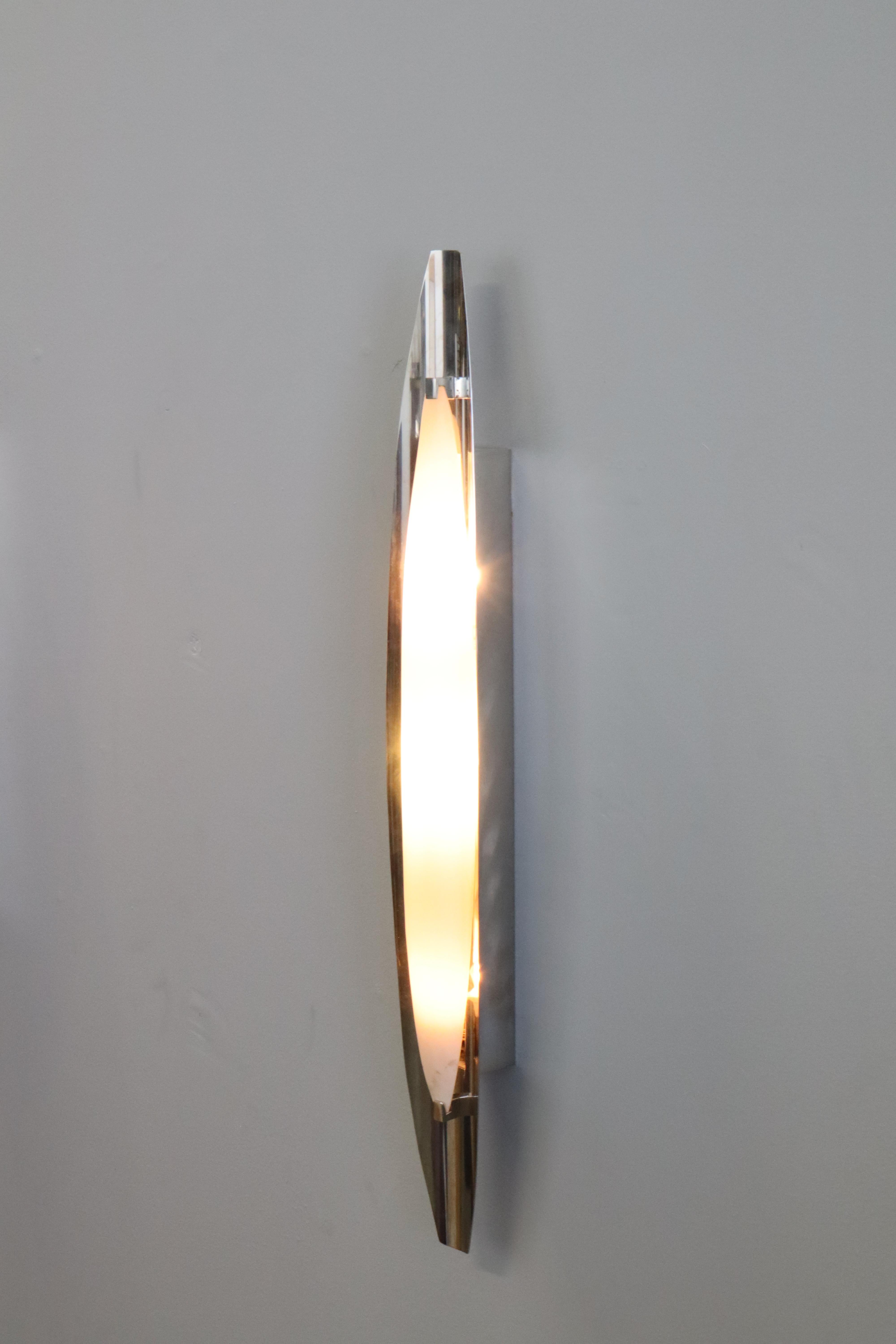 Max Ingrand '2254' wall sconce for FontanaArte in crystal and nickel-plated brass 1