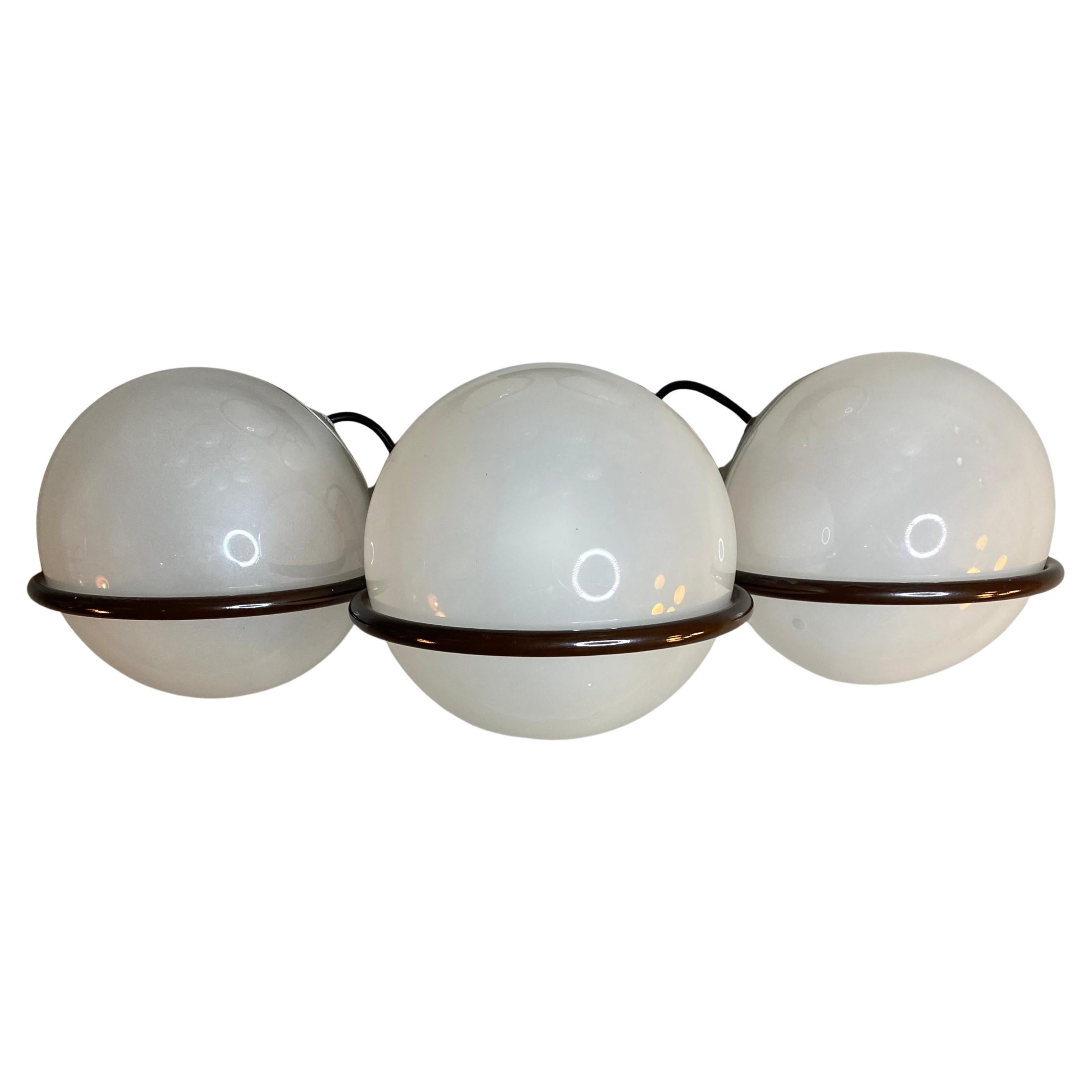 Applique 3 sfere, Gino Sarfatti per Arteluce For Sale