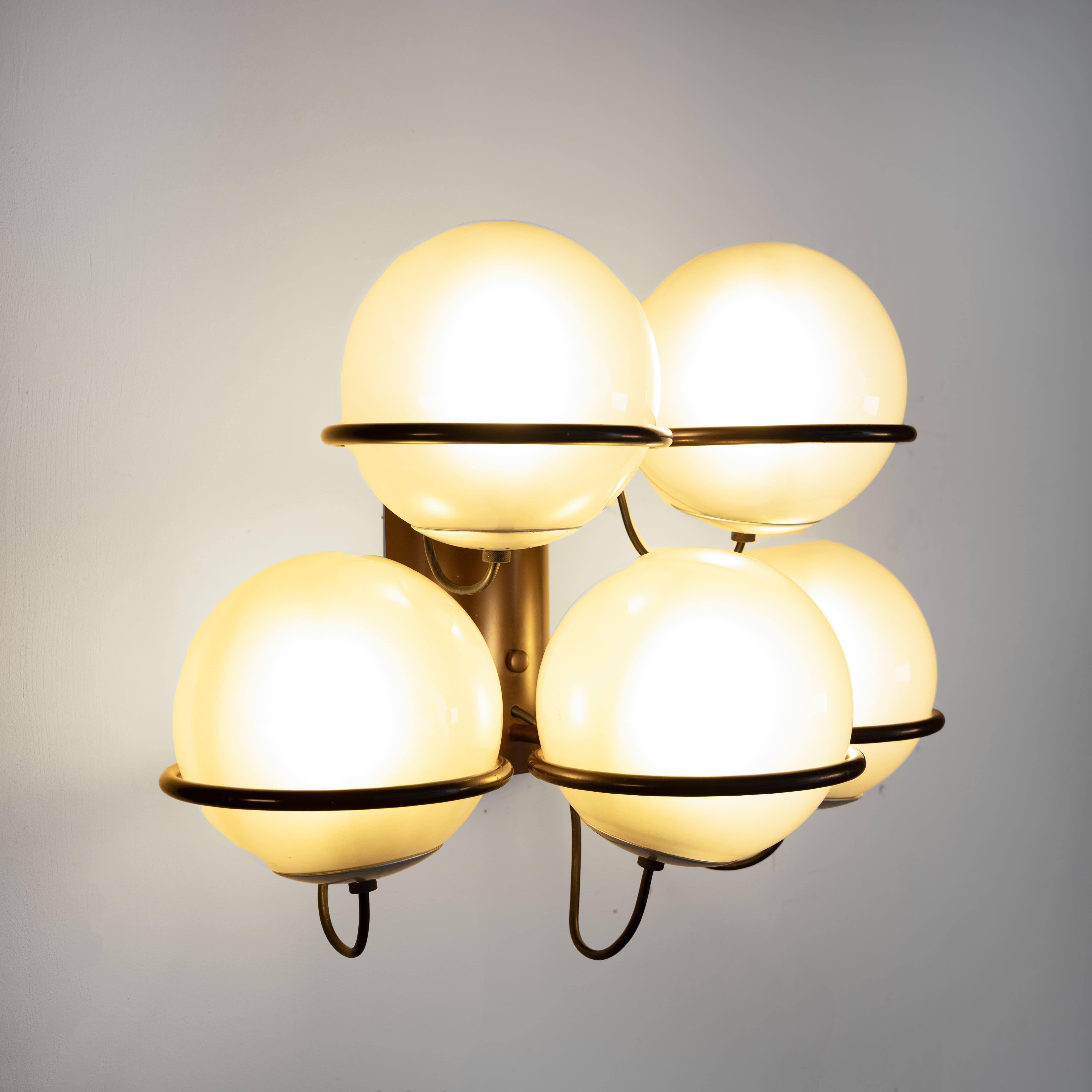 Italian Applique a cinque luci modello 