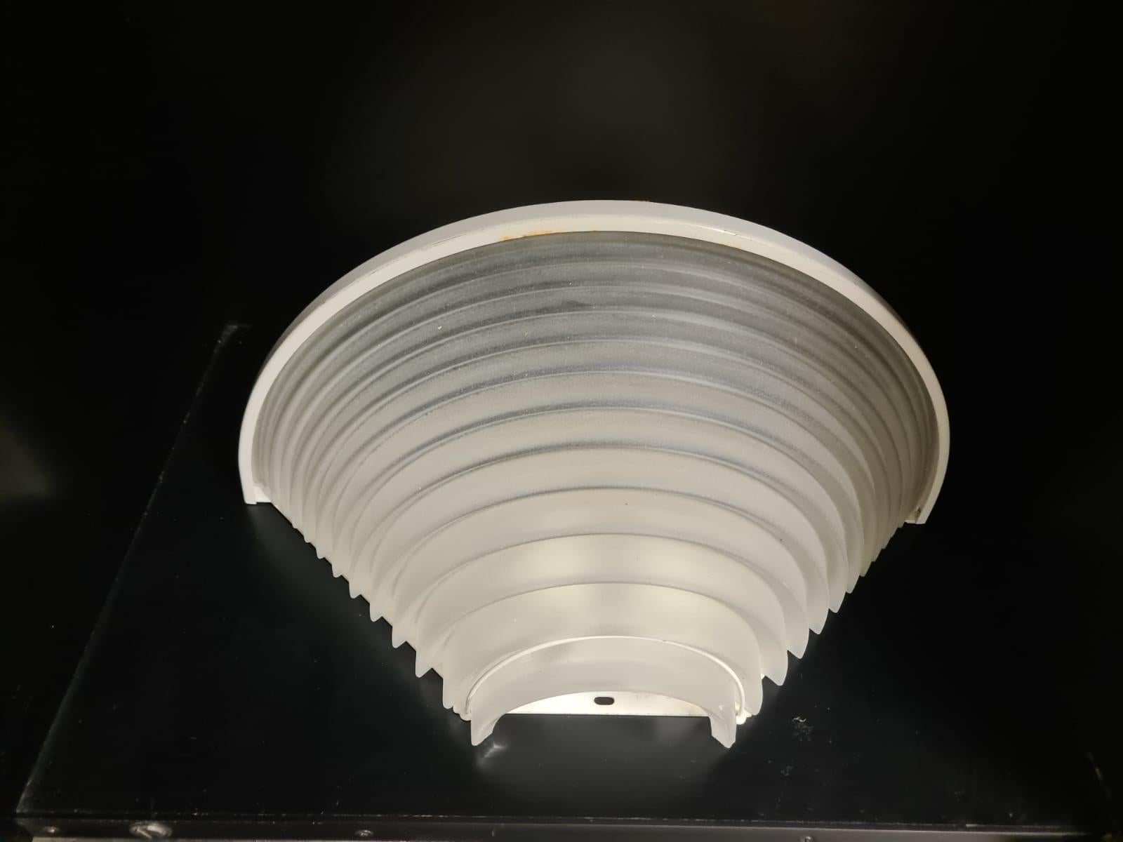 Egisto 38 wall sconce by Angelo Mangiarotti for Artemide For Sale 6