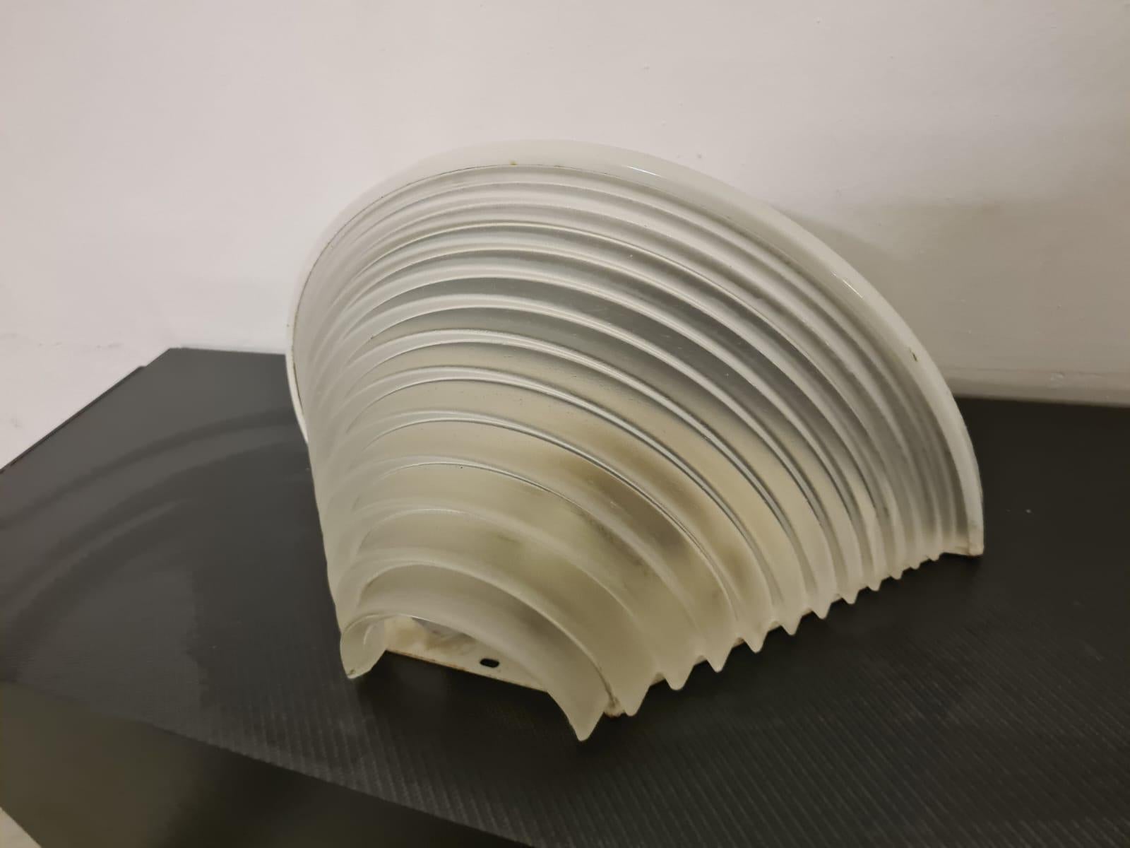 Late 20th Century Egisto 38 wall sconce by Angelo Mangiarotti for Artemide For Sale